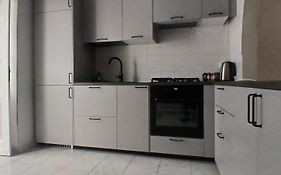 Flat 13
